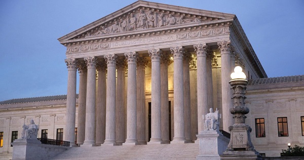 Supreme Court DESTROYS The Case Against Donald Trump