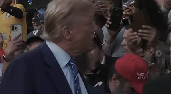 Trump Gets A HERO’S Welcome In Harlem