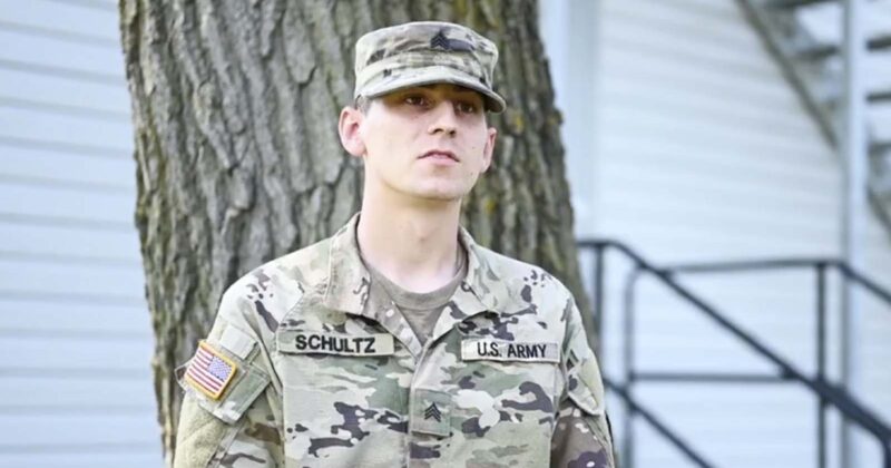 Former Army Intel Analyst Learns Fate for Feeding China National Defense Information