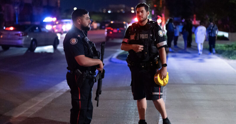 1 Killed, 5 Injured in Toronto Mass Shooting