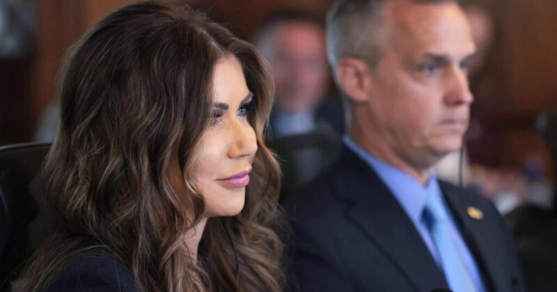 White House Suspicious of Lewandowski’s ‘Temp’ Work