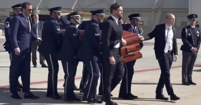 JD Vance Transports Charlie Kirk’s Body Home on Air Force 2