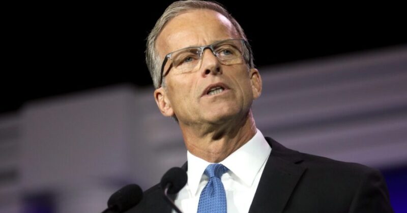 Report: Multiple Democrats will vote to reopen government as early as Sunday