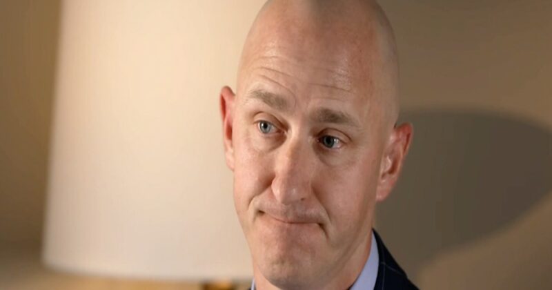 WATCH: Breathtaking Video Shows Moment Pilot Tried ‘Shutting Off’ Engines On Packed Flight