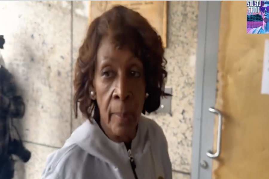 Maxine Waters Melts Down, Screams ‘Shut Up’ At Scott Bessent Mid-Hearing
