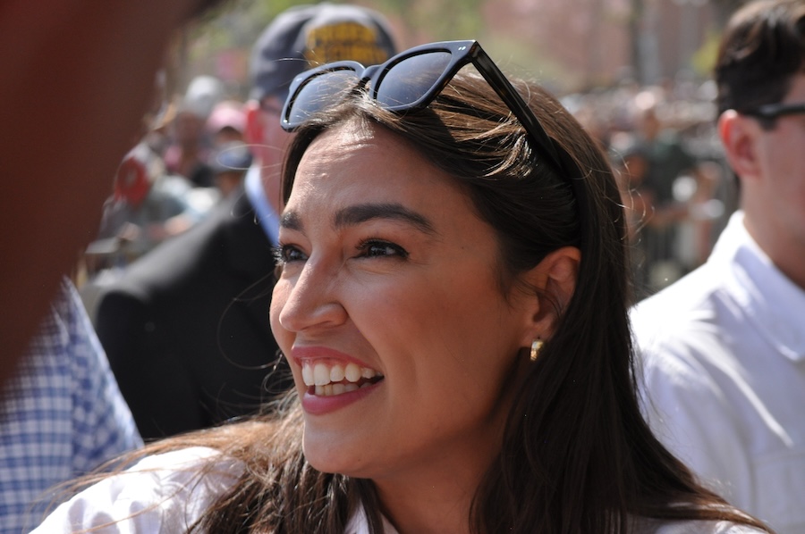 Ocasio-Cortez’s Campaign Funds Go to Controversial Psychiatrist