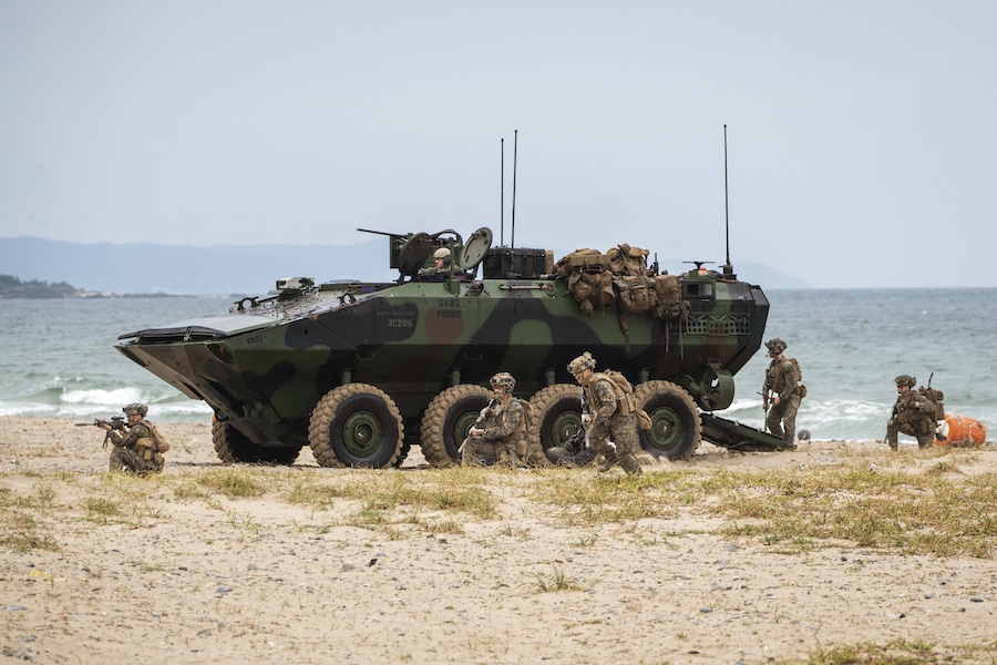 Deployment of 4,000 U.S. Troops Specialized in Amphibious Operations to Middle East