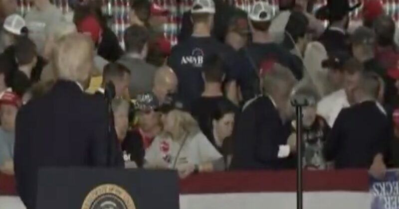 Quick Response at Trump Rally After Woman Faints in Kentucky