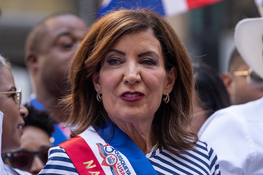 Hochul Faces Backlash for Missteps Over Trump’s Knicks Allegiance
