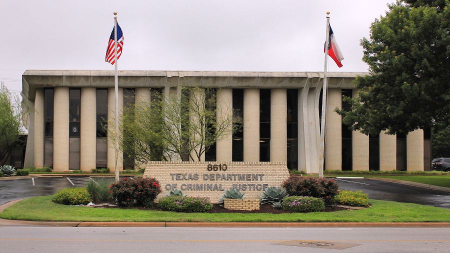 Texas Parole Supervisor Fired for Backing Karmelo Anthony