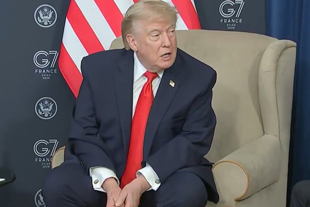 Trump Issues Stark Warning to Iran on Nuclear Ambitions
