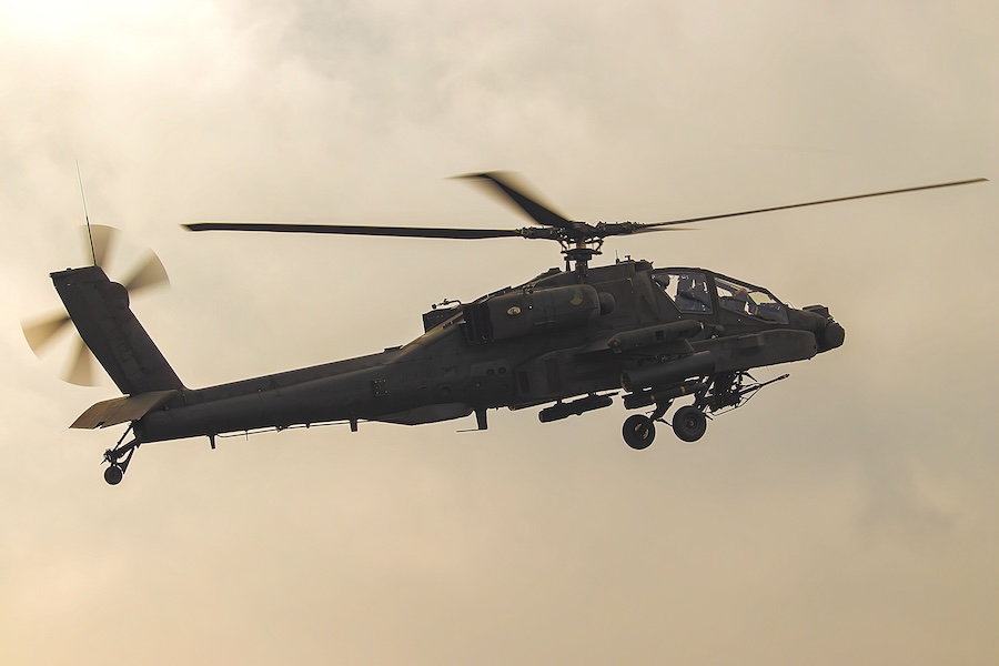 Dramatic Rescue: U.S. Army Crew Saved Following Helicopter Crash Near Iran