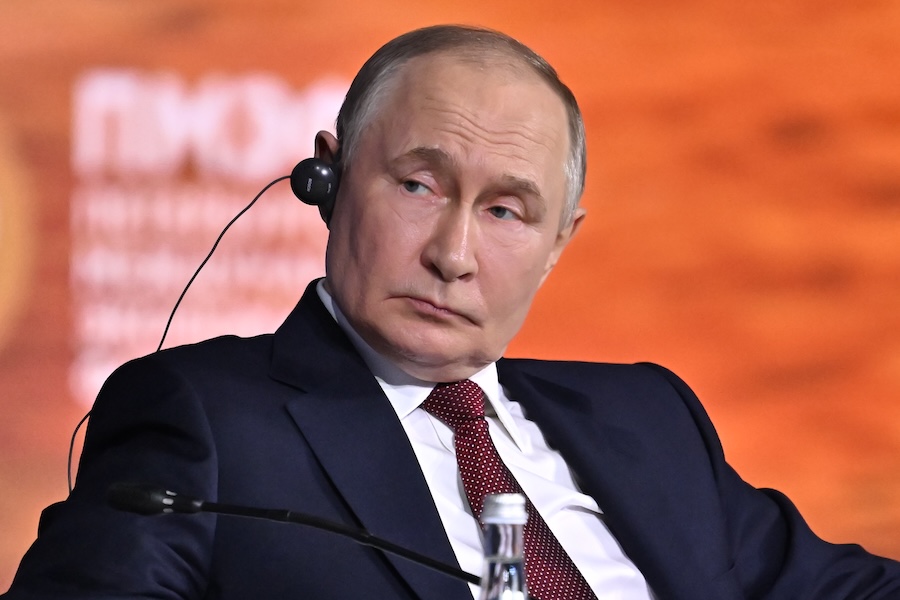 Vladimir Putin’s Final Push: A Cold Weather Offensive on Ukraine