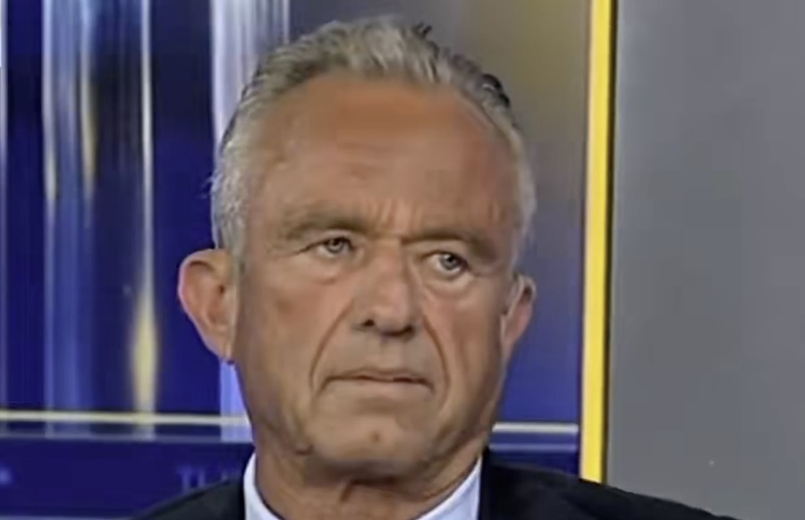 RFK Jr. Claims Fauci Concealed Lung Condition Linked to COVID Vaccine