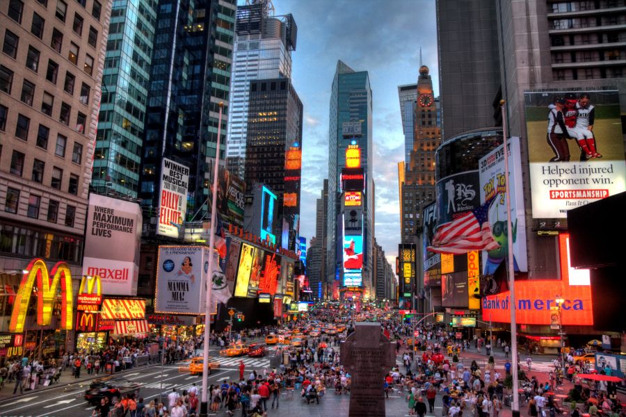 Bank Executive Tragically Killed in Times Square Incident