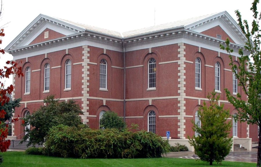 Missouri Prosecutor Found Dead in County Courthouse, Investigation Underway