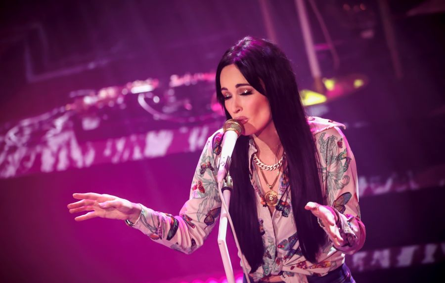 Country Star Faces Criticism for Harsh Remarks on Columbus