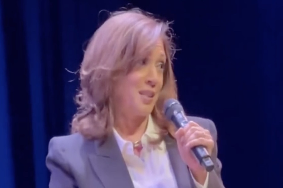 Kamala Harris Struggles to Get a Reaction Following Failed Joke