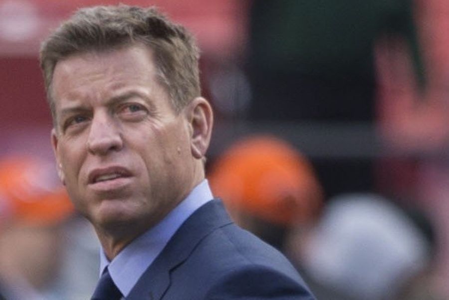Troy Aikman and Joe Buck’s Contract Dispute Raises Concerns