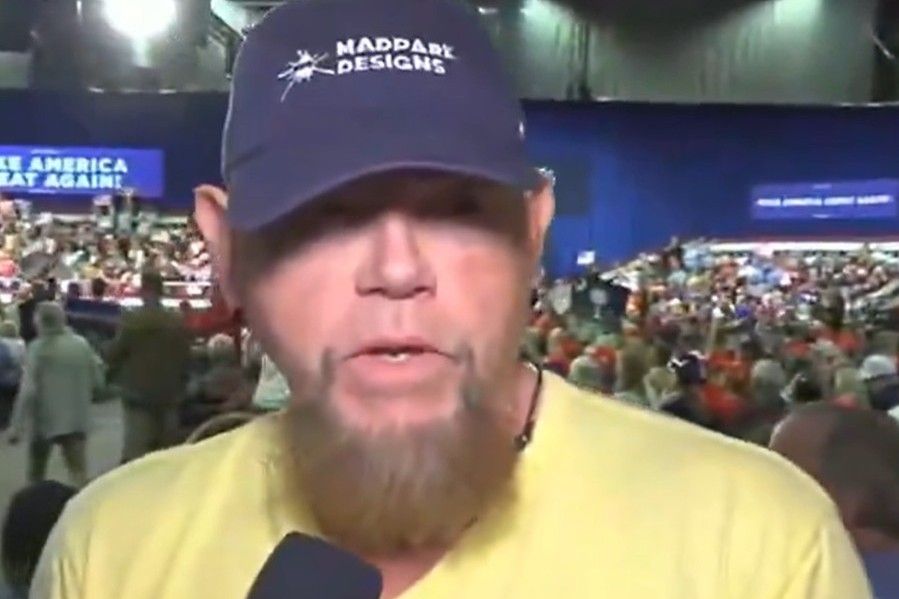 Unsettling Comments at Trump Rally Raise Security Alarms